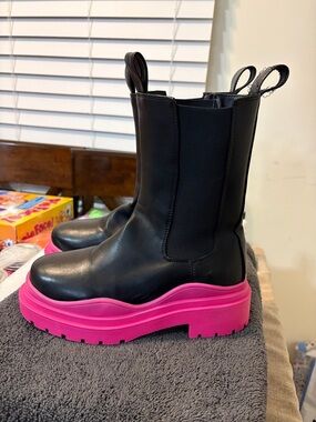 Black Chelsea Rain Boots with Bright Pink Platform Sole